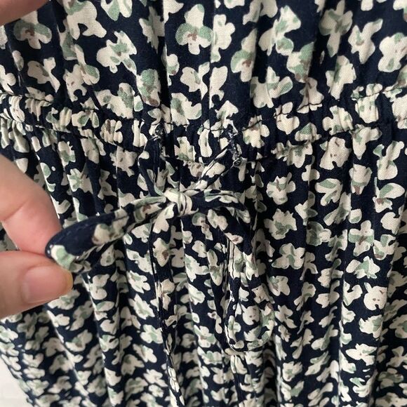 Hayden Los Angeles Navy Floral Jumpsuit with Pockets Size Medium - Picture 5 of 7
